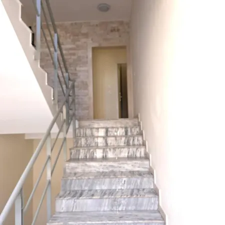 Blloku Living * Tirana