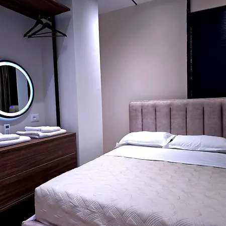 Blloku Living * Tirana