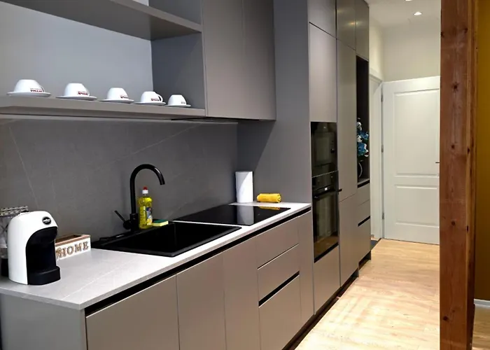 Blloku Living דירה *