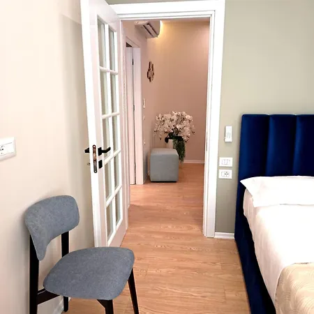 Apartment Blloku Living Tirana